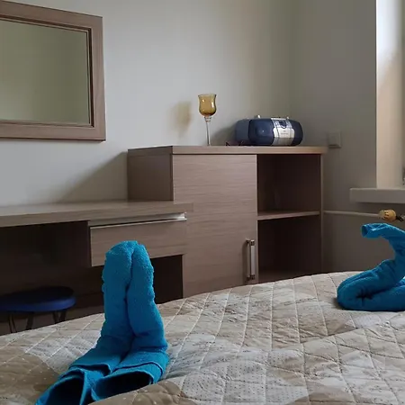 Apartment De Gaulle'a 20 *