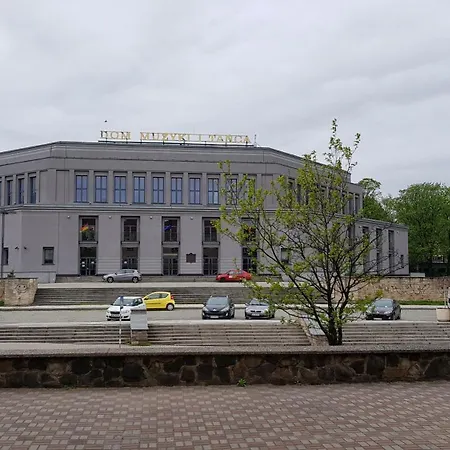 Daire De Gaulle'a 20 Zabrze